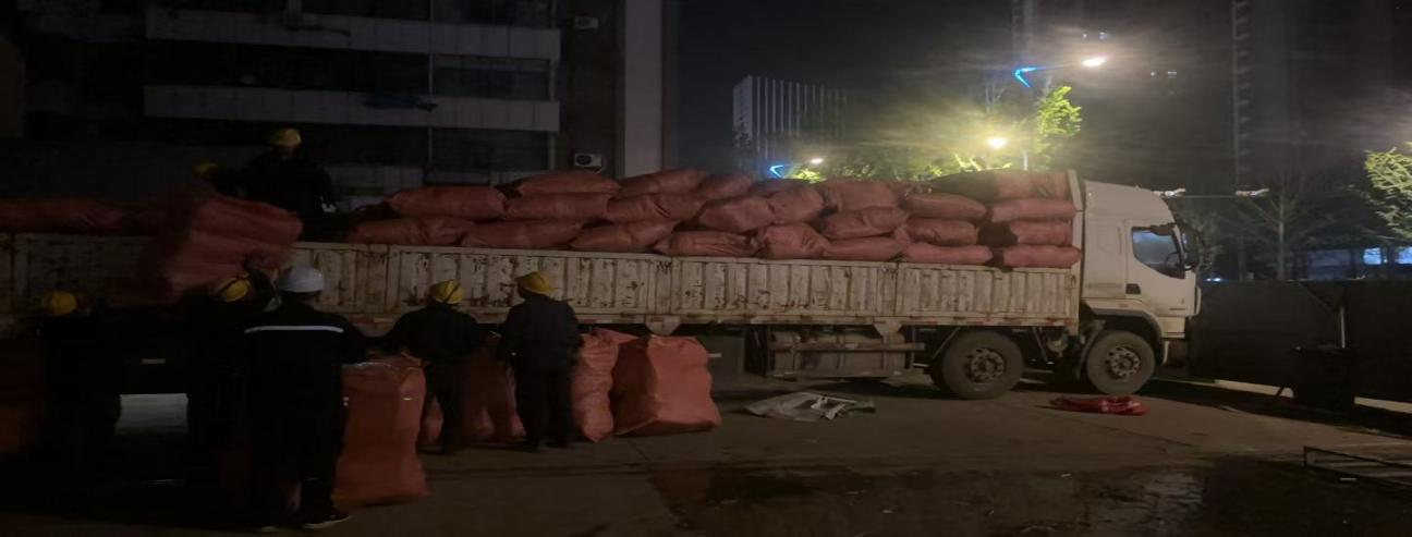 漢陽(yáng)某加油站阻隔防爆材料拆除及清罐